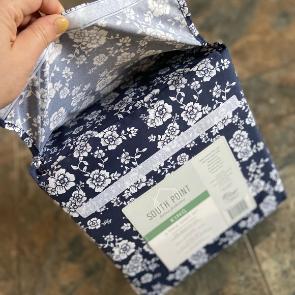 6 pc King bedding set. - Picture 5 of 6